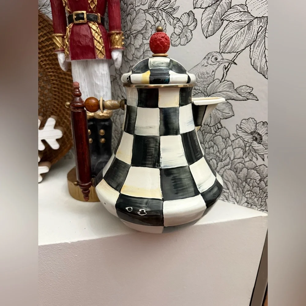Mackenzie Childs RARE 64 oz Jug Courtly Check Black and White Teapot - Picture 6 of 10